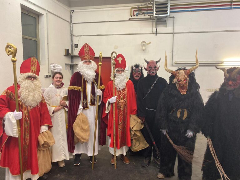 PHOTO-2025-12-06-15-52-52