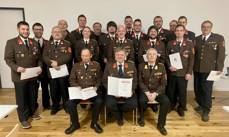 Ehrungen für Hochwasser